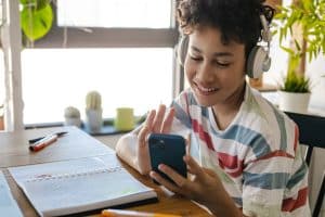 Detailed instructions on how to use Apologia’s MP3 Audio CD’s and MP3 Audiobook Downloads